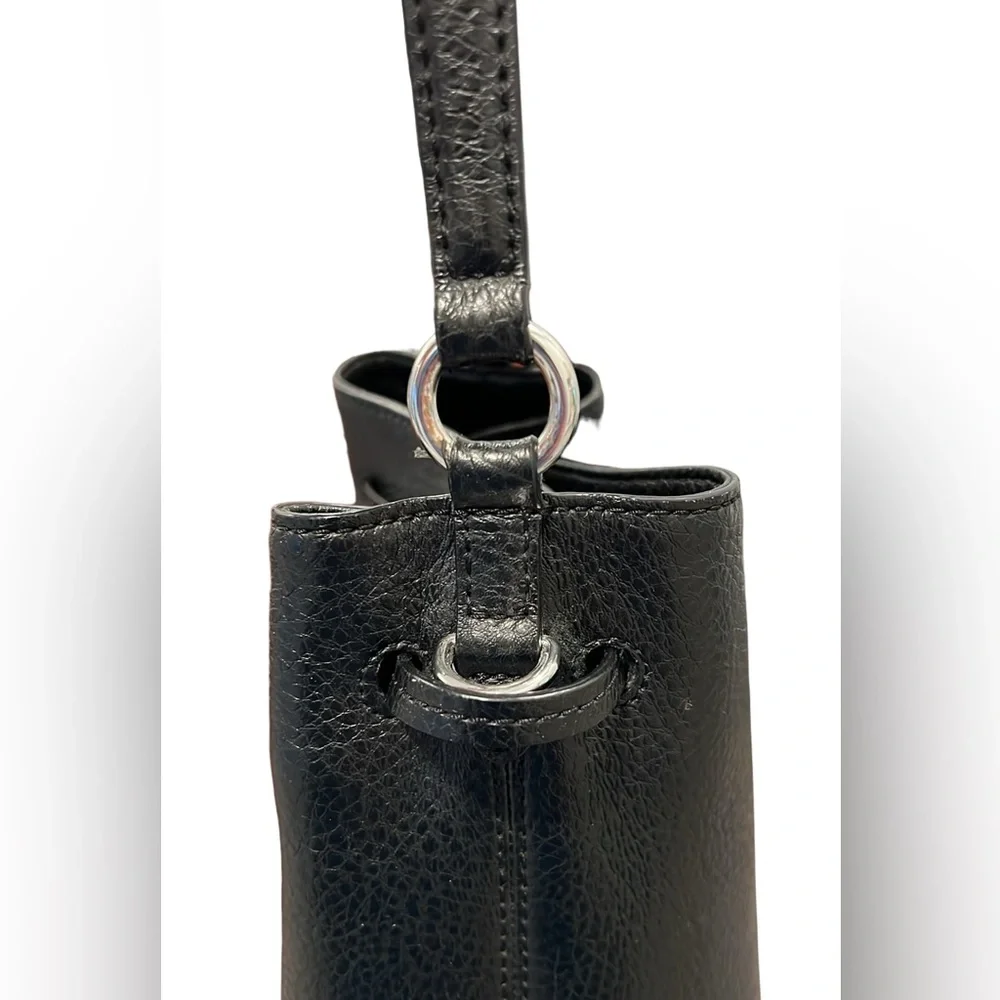 🖤 Lauren Ralph Lauren Black Leather Bucket Shoulder Bag 👜✨